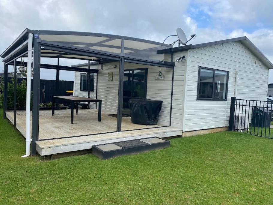 Villa Whitianga Kiwi Bach Exterior foto