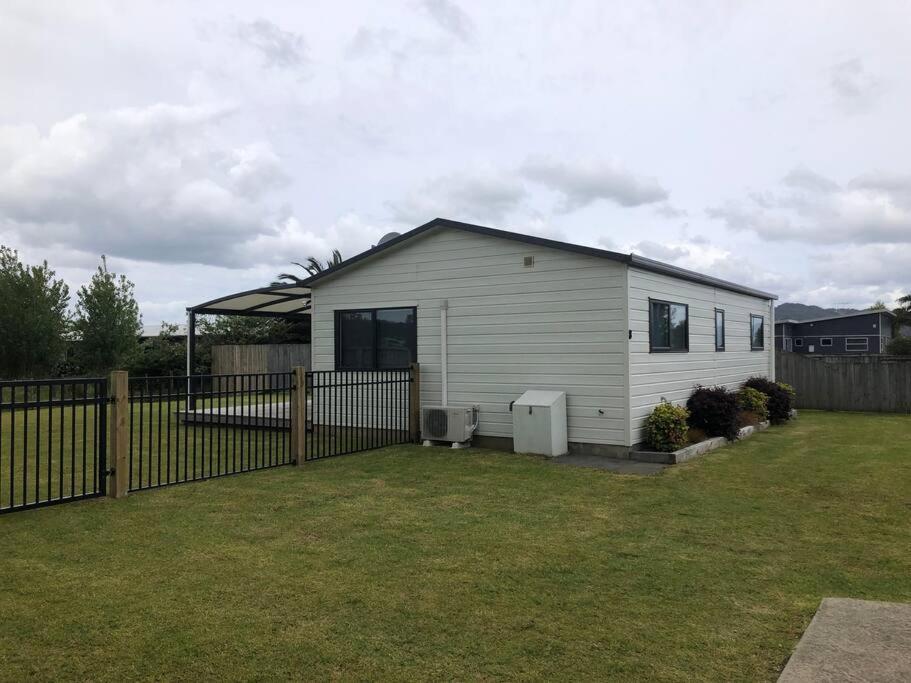 Villa Whitianga Kiwi Bach Exterior foto